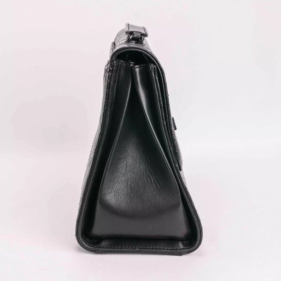 Authentic CHANEL 2.55 Vintage Black Quilted Leather 2.55 handbag - Picture 6 of 15